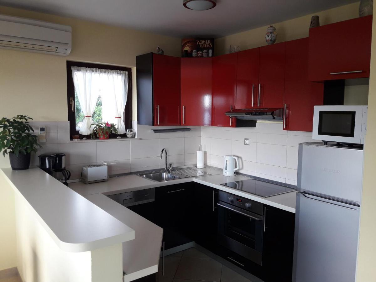 Apartments Gracia & Toni Trogir Bagian luar foto