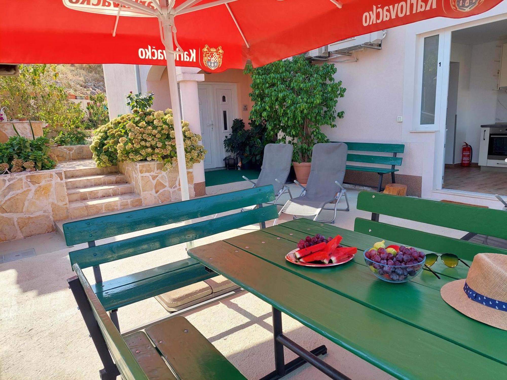 Apartments Gracia & Toni Trogir Bagian luar foto