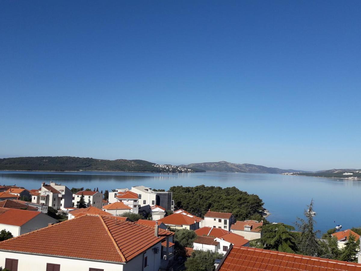 Apartments Gracia & Toni Trogir Bagian luar foto