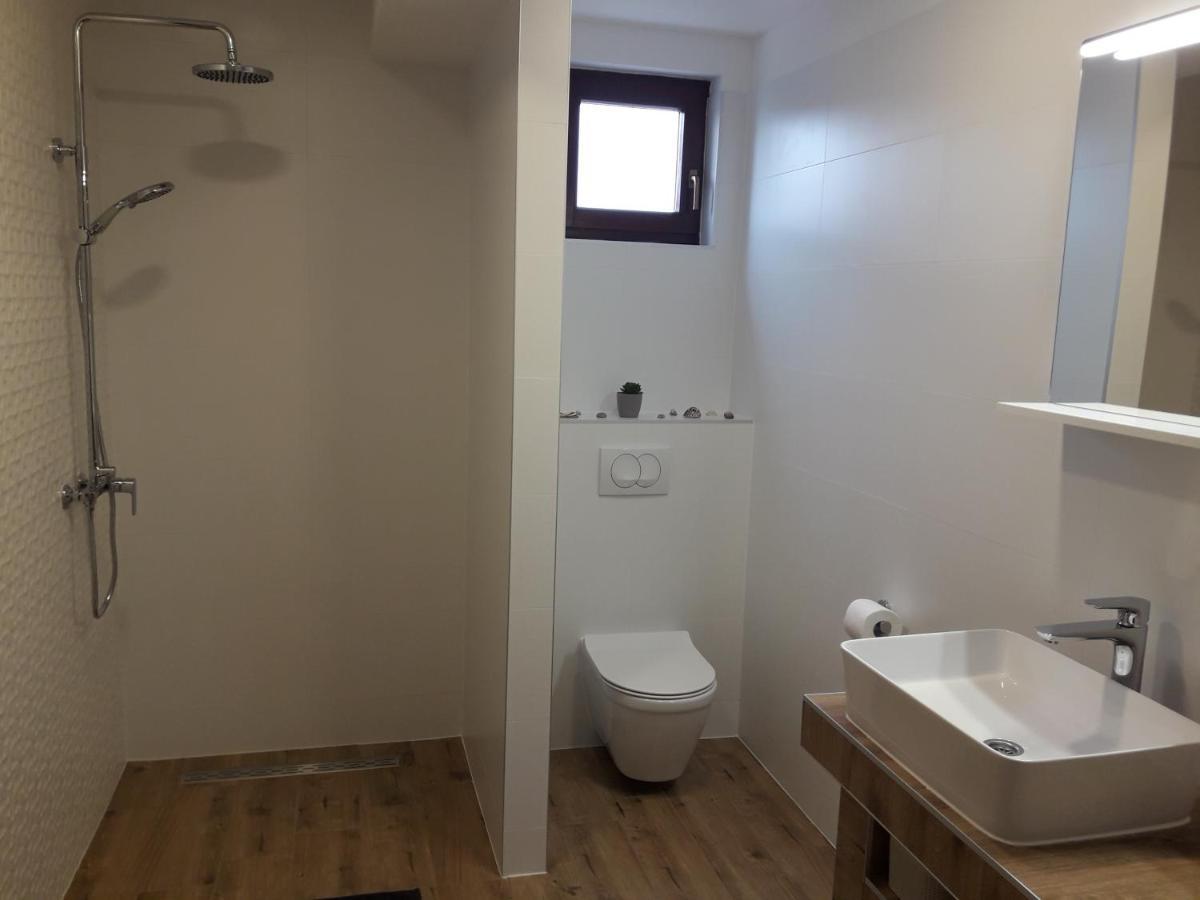 Apartments Gracia & Toni Trogir Bagian luar foto
